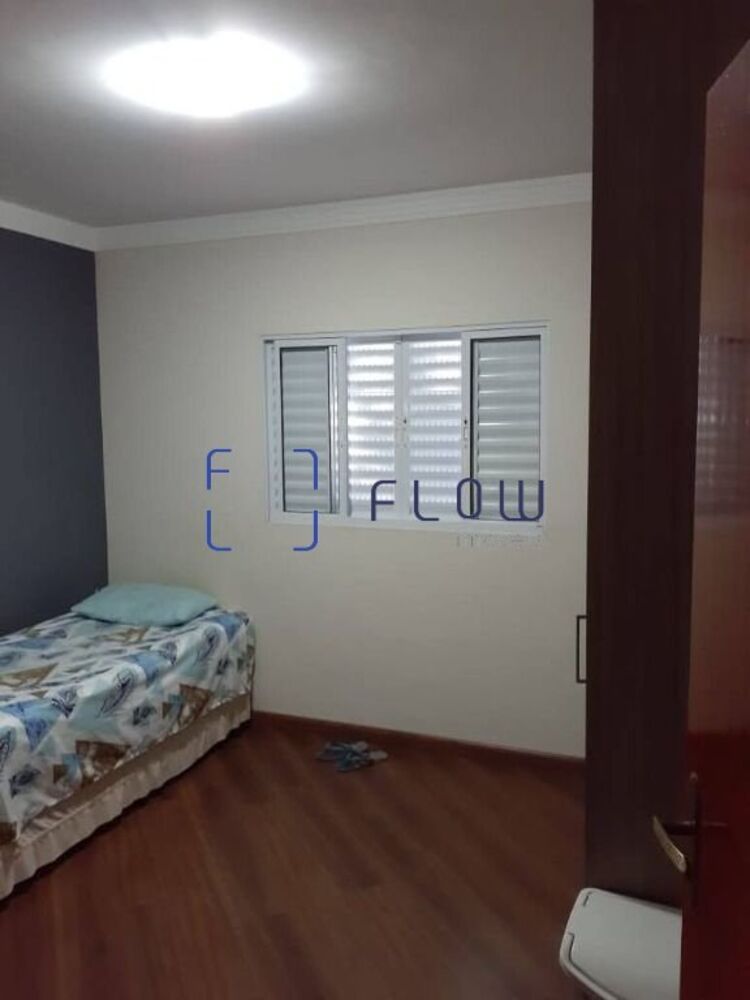 Casa à venda com 3 quartos, 150m² - Foto 2