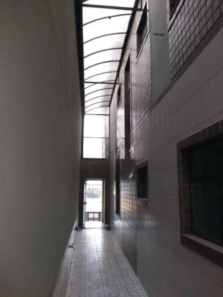 Sobrado, 3 quartos, 350 m² - Foto 1