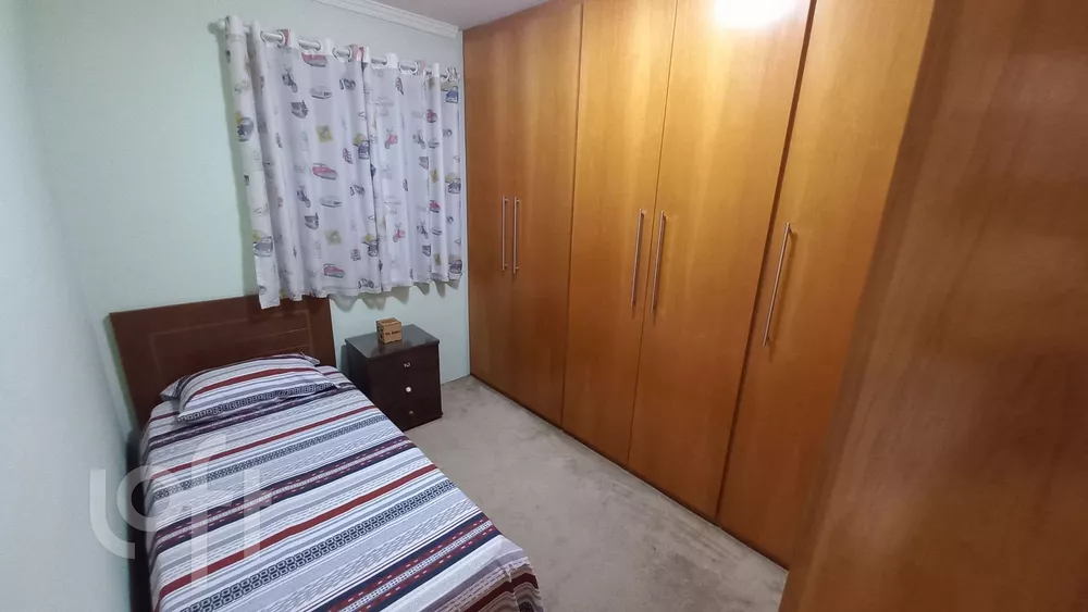 Apartamento à venda com 2 quartos, 72m² - Foto 3