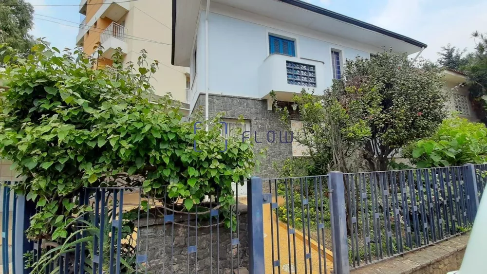 Casa à venda e aluguel com 3 quartos, 160m² - Foto 1