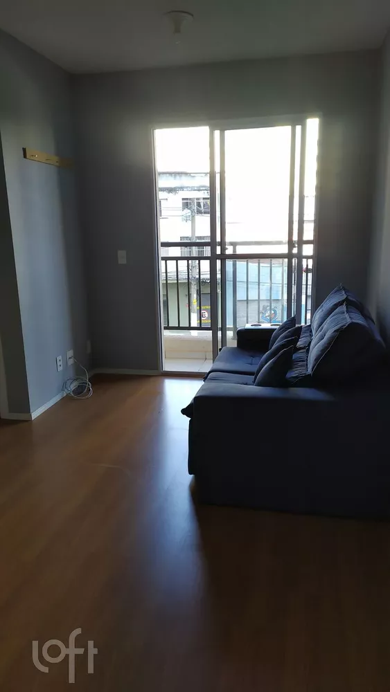 Apartamento à venda com 2 quartos, 43m² - Foto 2