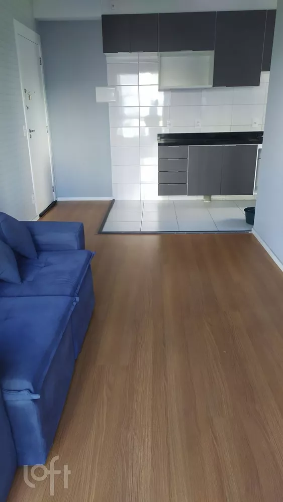 Apartamento à venda com 2 quartos, 43m² - Foto 3