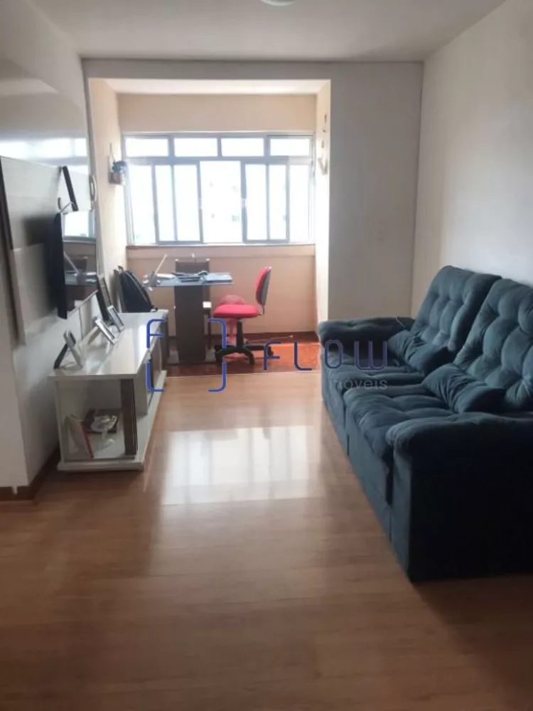 Apartamento à venda com 2 quartos, 68m² - Foto 1