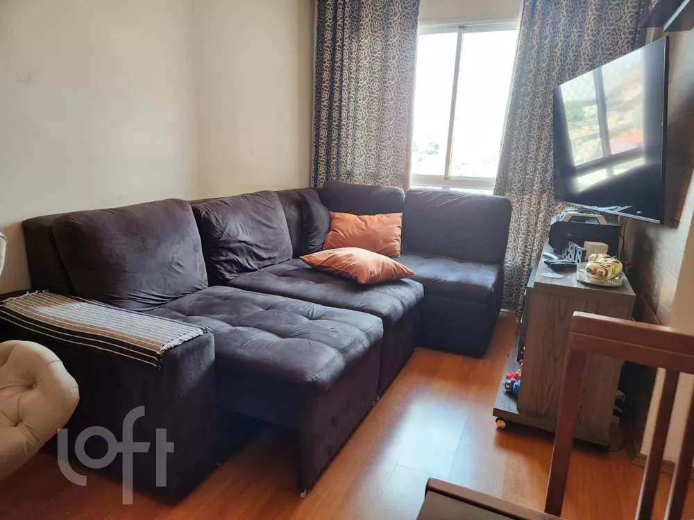 Apartamento à venda com 3 quartos, 70m² - Foto 2