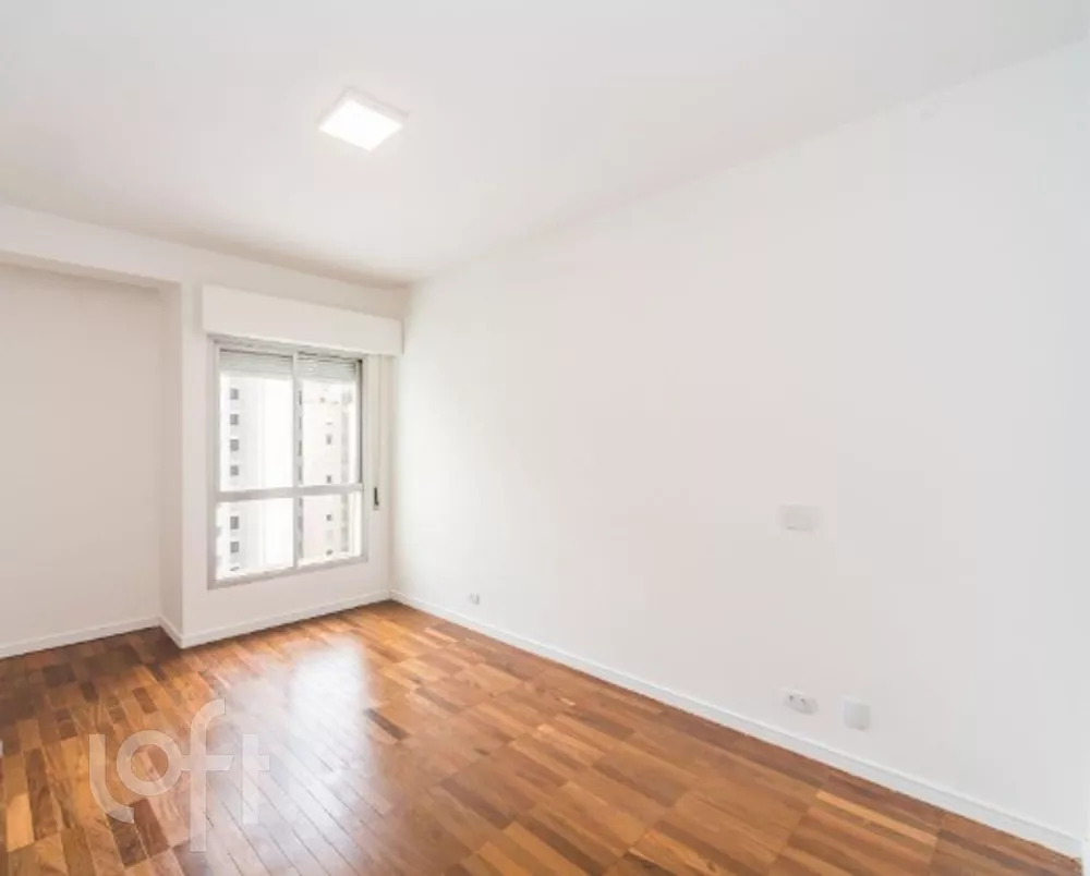 Apartamento à venda com 3 quartos, 161m² - Foto 3