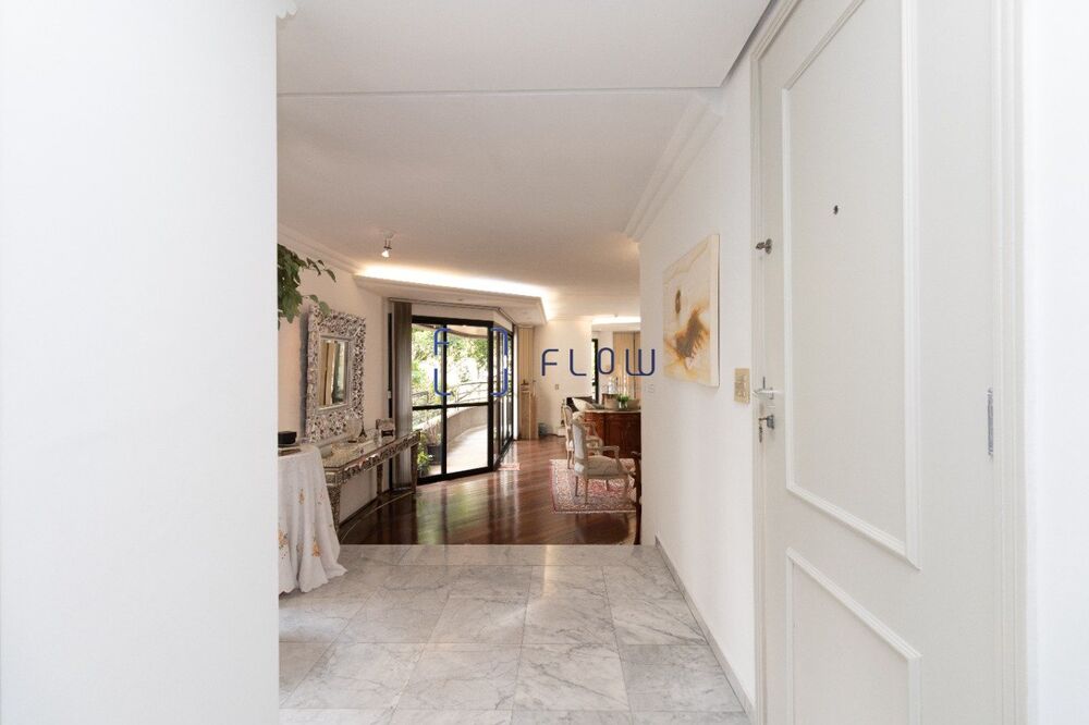 Apartamento, 3 quartos, 215 m² - Foto 2