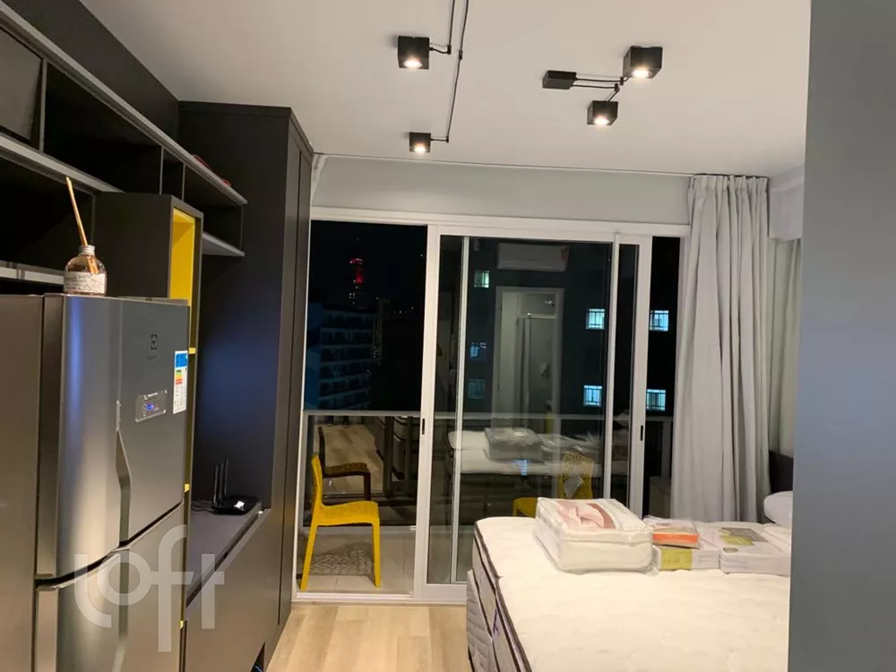 Apartamento à venda com 1 quarto, 23m² - Foto 1