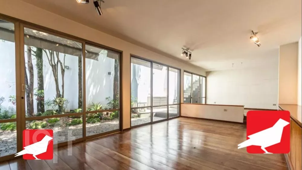 Casa à venda com 5 quartos, 400m² - Foto 1