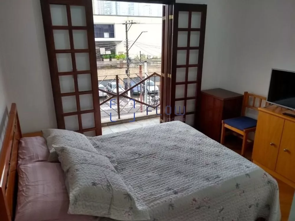 Casa à venda com 4 quartos, 200m² - Foto 4