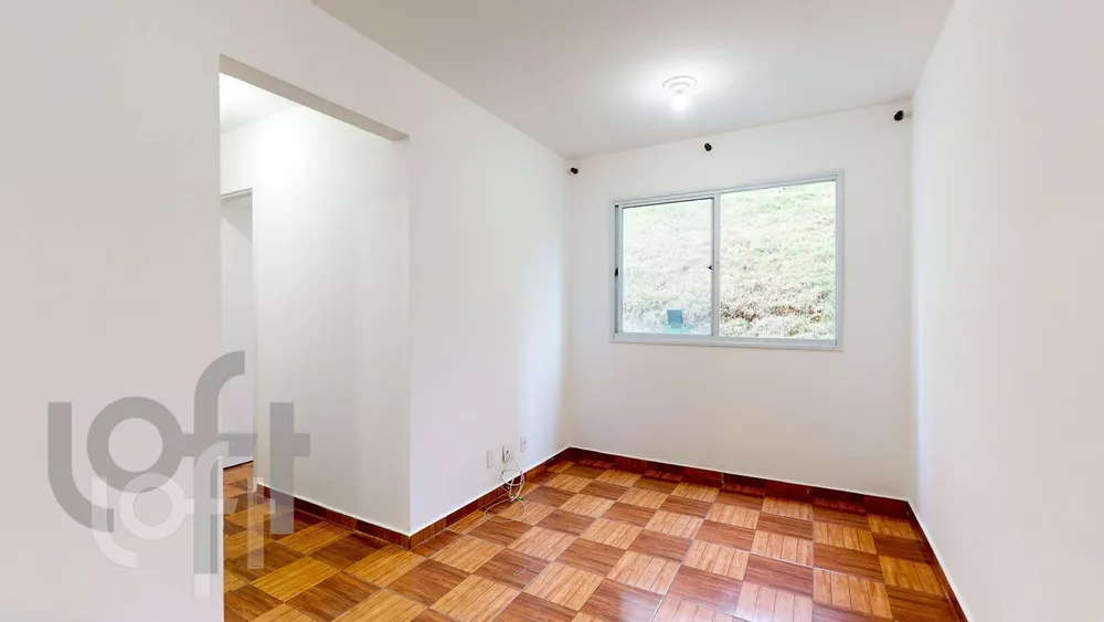 Apartamento à venda com 2 quartos, 42m² - Foto 1