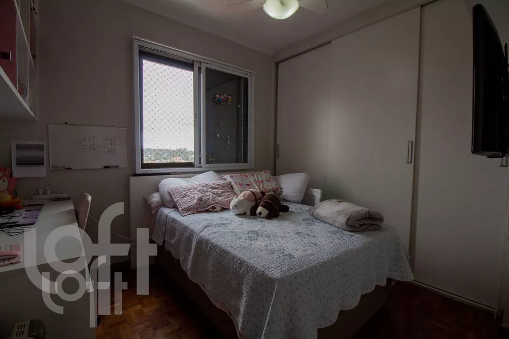 Apartamento à venda com 3 quartos, 105m² - Foto 4