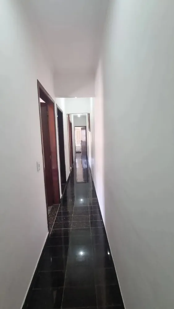Casa, 4 quartos, 250 m² - Foto 4