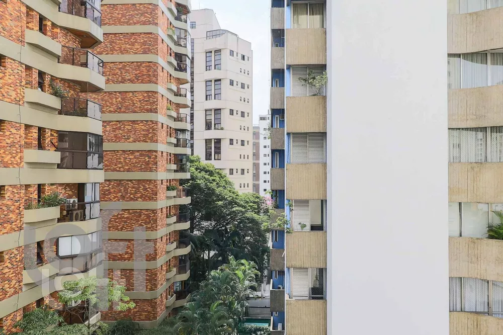 Apartamento à venda com 1 quarto, 42m² - Foto 8