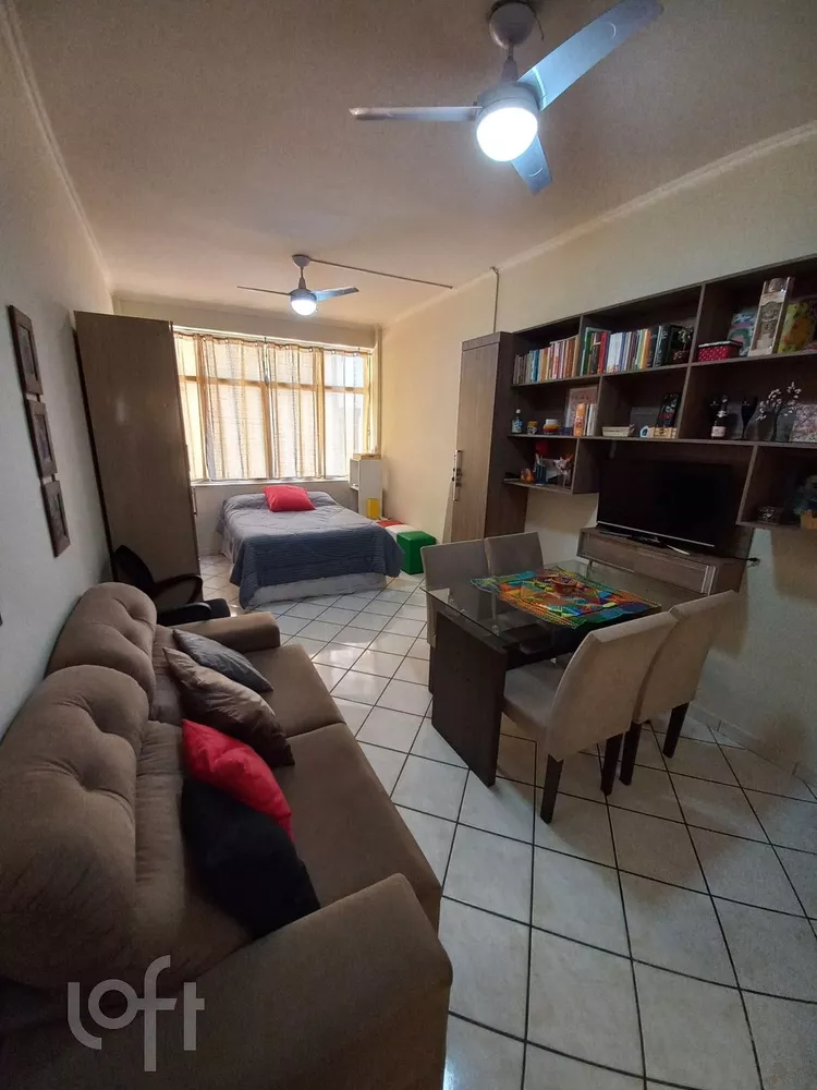 Apartamento à venda com 1 quarto, 38m² - Foto 1