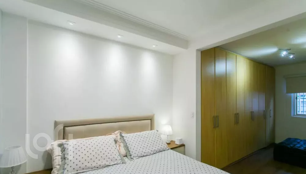 Apartamento à venda com 3 quartos, 140m² - Foto 4