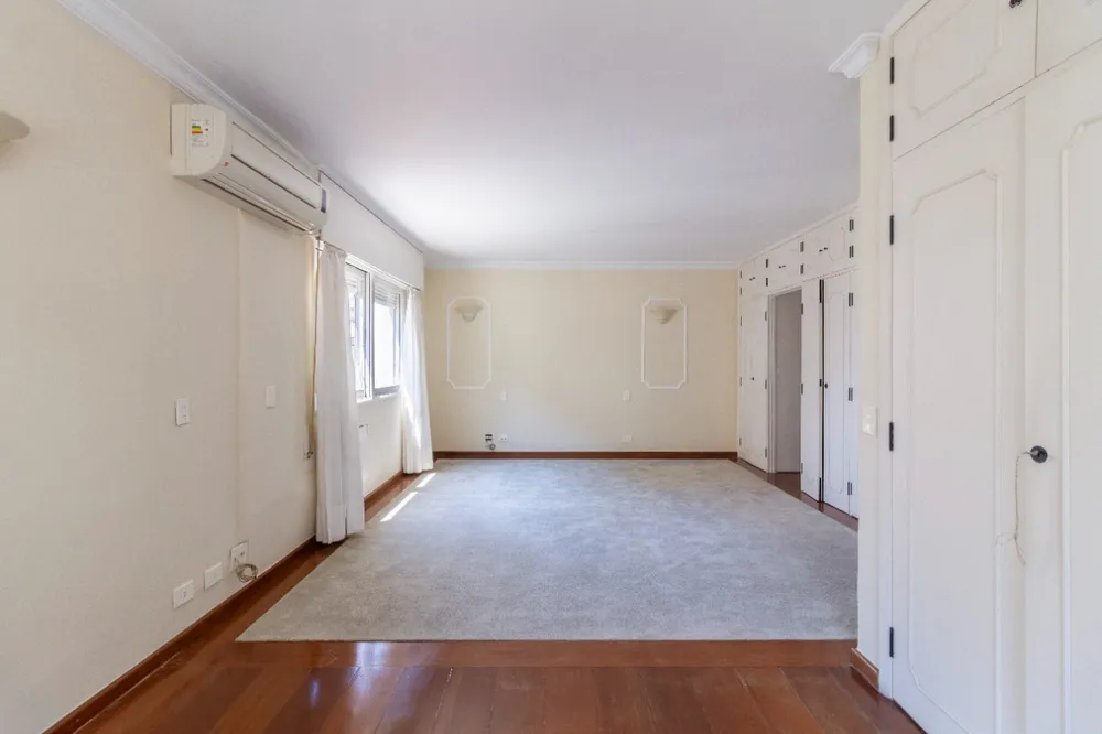 Apartamento, 3 quartos, 350 m² - Foto 2