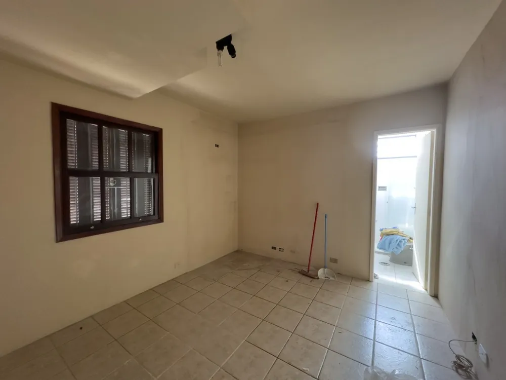 Casa, 4 quartos, 200 m² - Foto 8