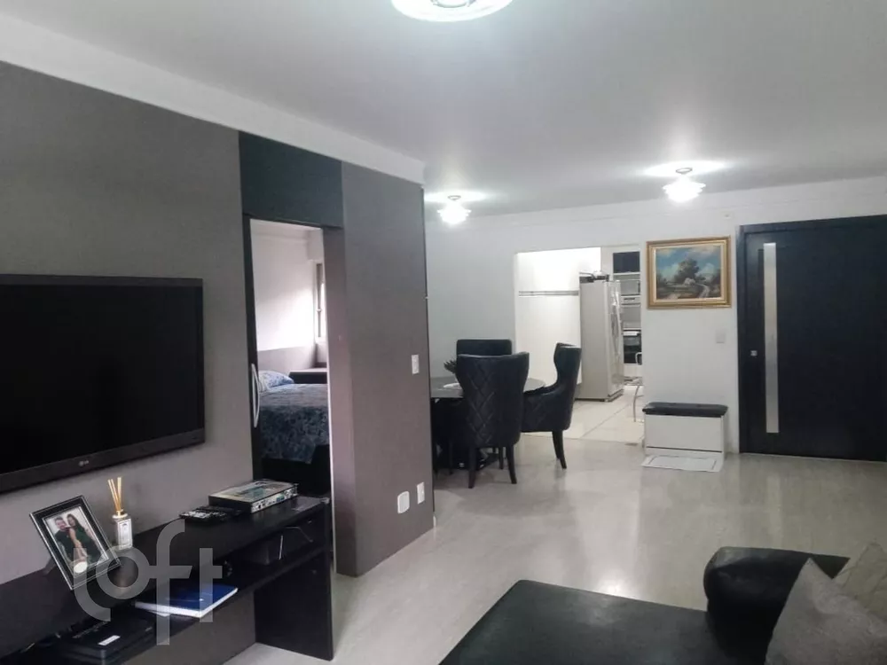 Apartamento à venda com 3 quartos, 147m² - Foto 1