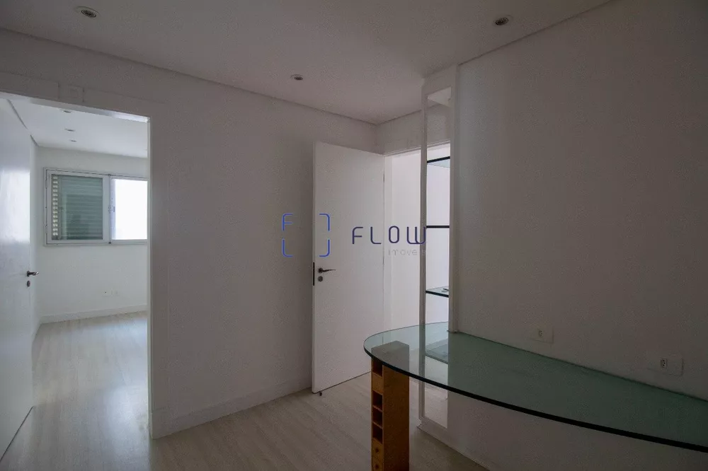 Apartamento à venda e aluguel com 3 quartos, 195m² - Foto 7