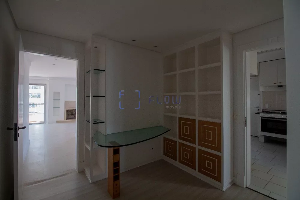 Apartamento à venda e aluguel com 3 quartos, 195m² - Foto 8