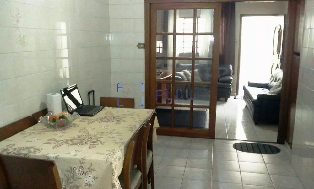 Casa à venda com 2 quartos, 110m² - Foto 3