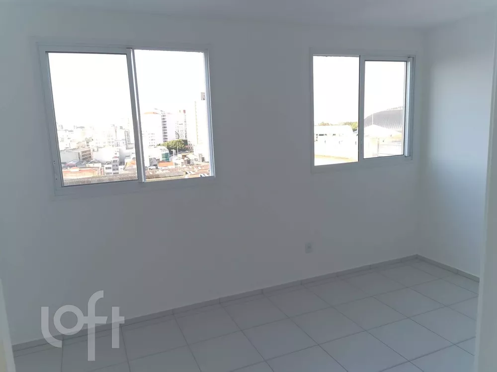 Apartamento à venda com 1 quarto, 50m² - Foto 4