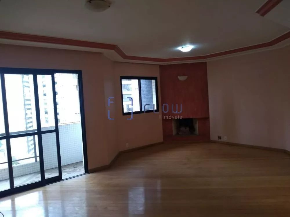 Apartamento à venda com 3 quartos, 156m² - Foto 3