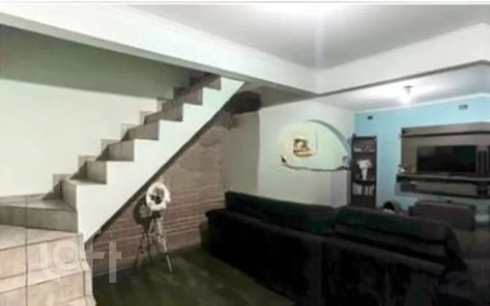 Casa à venda com 3 quartos, 300m² - Foto 1