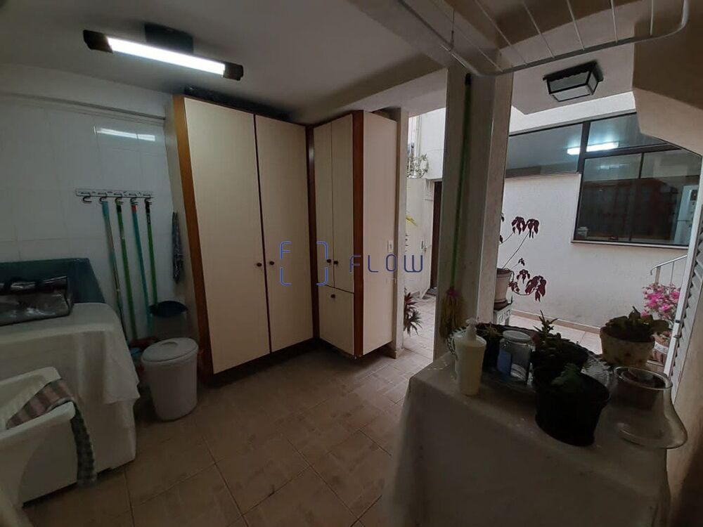 Casa à venda com 3 quartos, 140m² - Foto 14