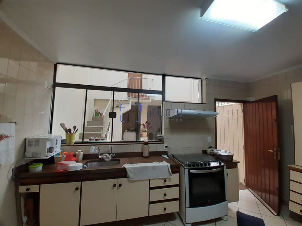 Casa à venda com 3 quartos, 140m² - Foto 9