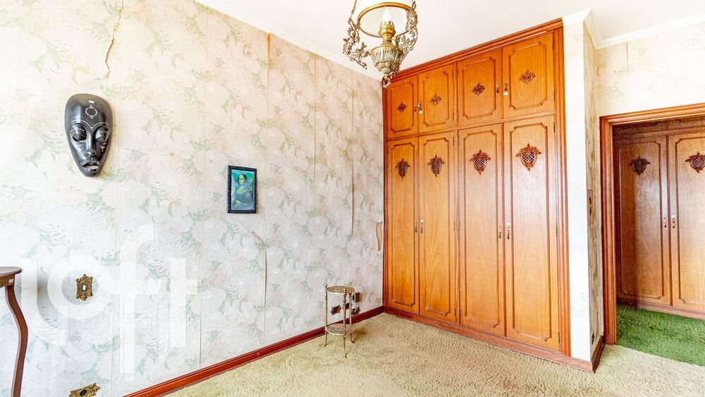 Apartamento à venda com 2 quartos, 300m² - Foto 2