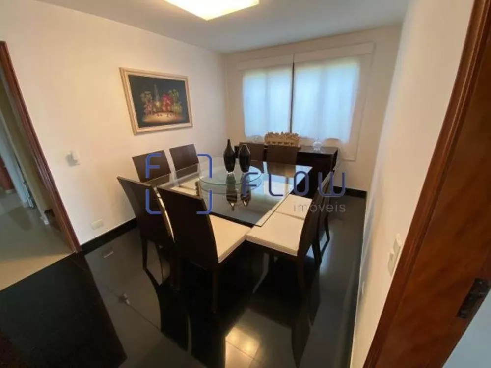 Casa à venda com 3 quartos, 600m² - Foto 3