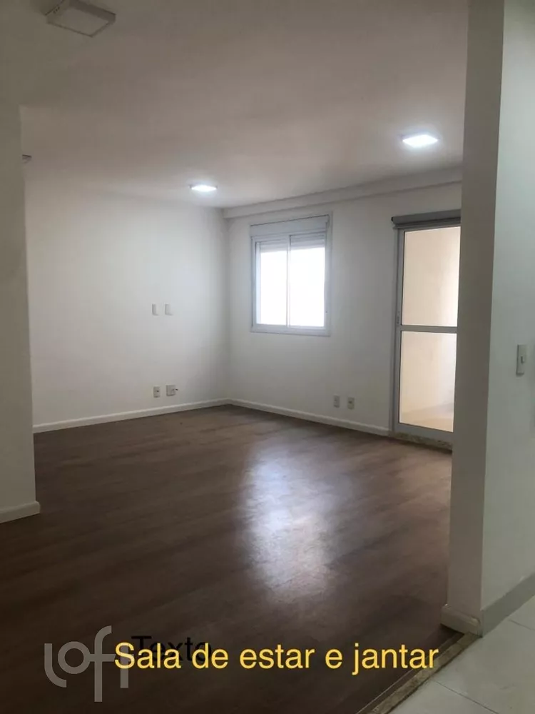 Apartamento à venda com 2 quartos, 68m² - Foto 4