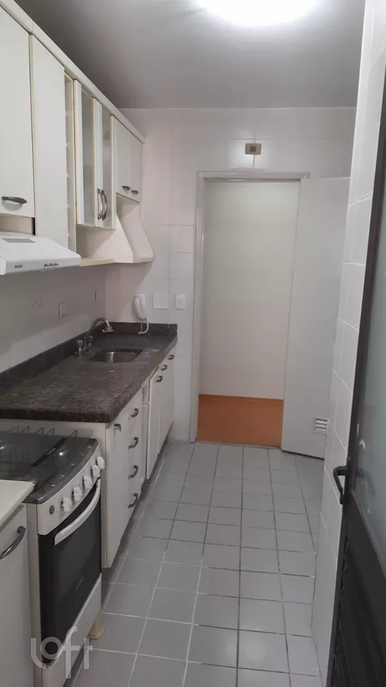 Apartamento à venda com 4 quartos, 70m² - Foto 4