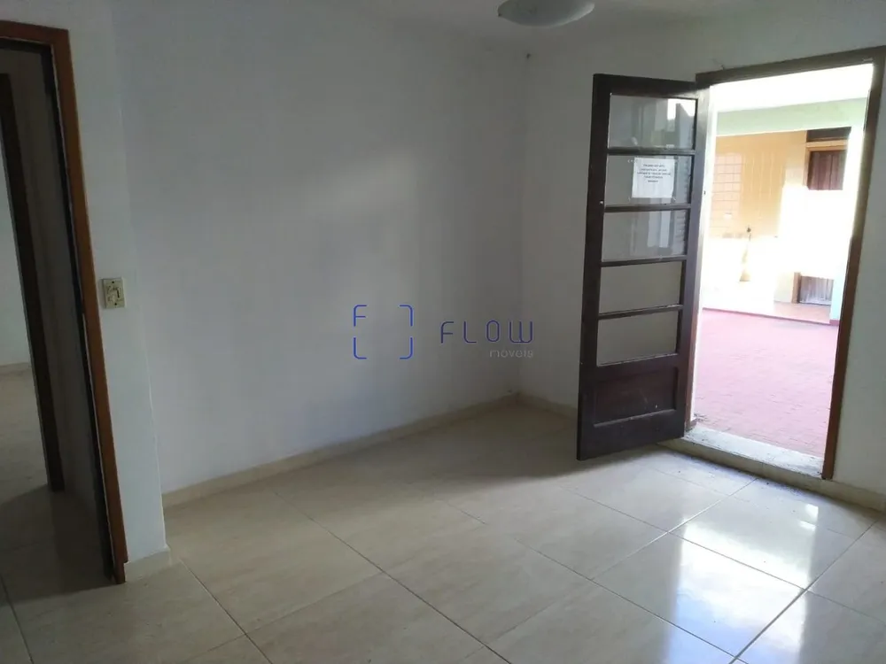 Casa, 3 quartos, 340 m² - Foto 1