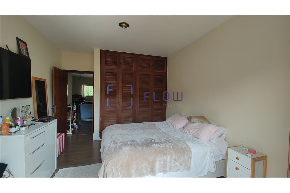 Casa à venda com 3 quartos, 410m² - Foto 11