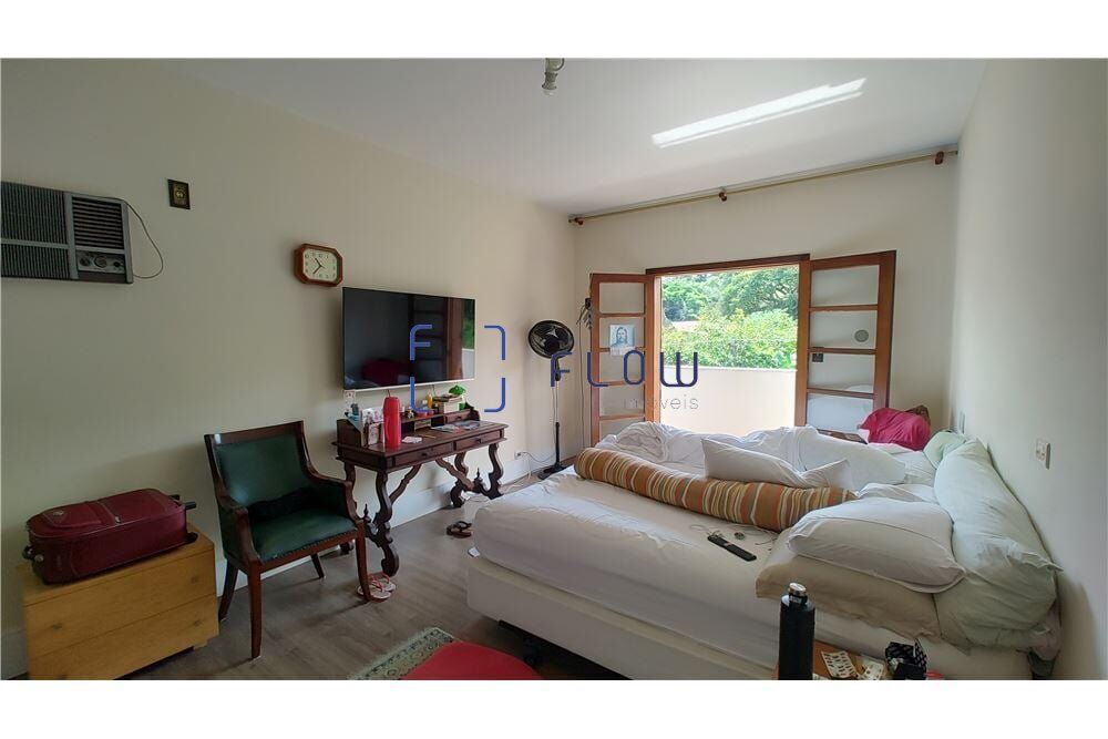 Casa à venda com 3 quartos, 410m² - Foto 12