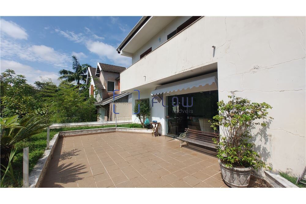 Casa à venda com 3 quartos, 410m² - Foto 4
