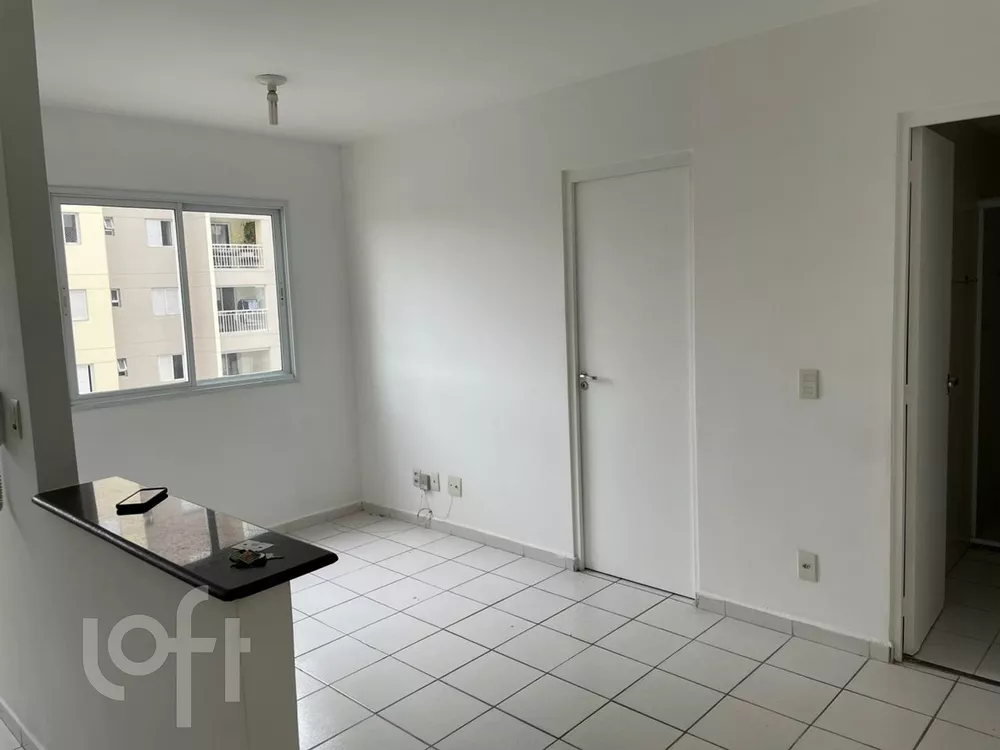 Apartamento à venda com 1 quarto, 35m² - Foto 1