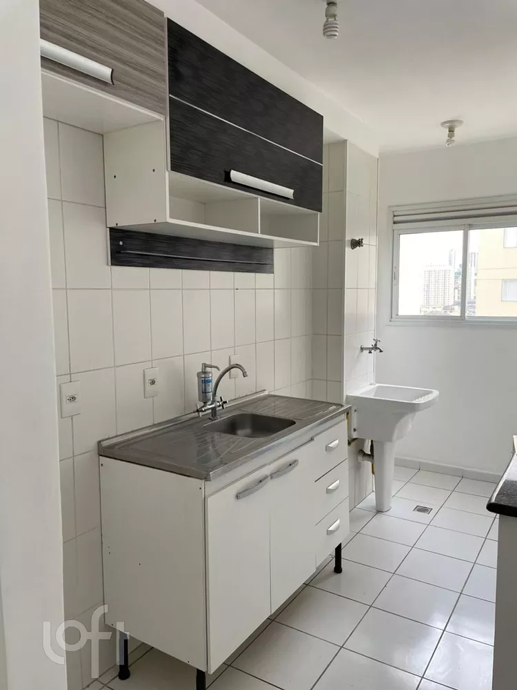 Apartamento à venda com 1 quarto, 35m² - Foto 2