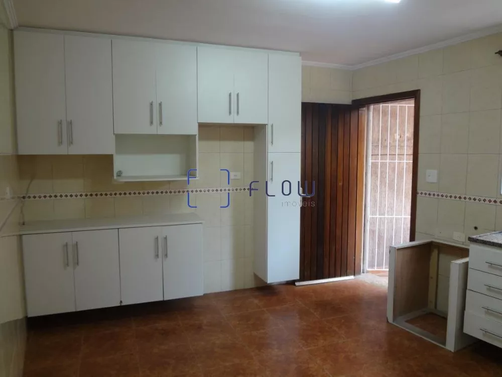 Casa à venda com 3 quartos, 150m² - Foto 3