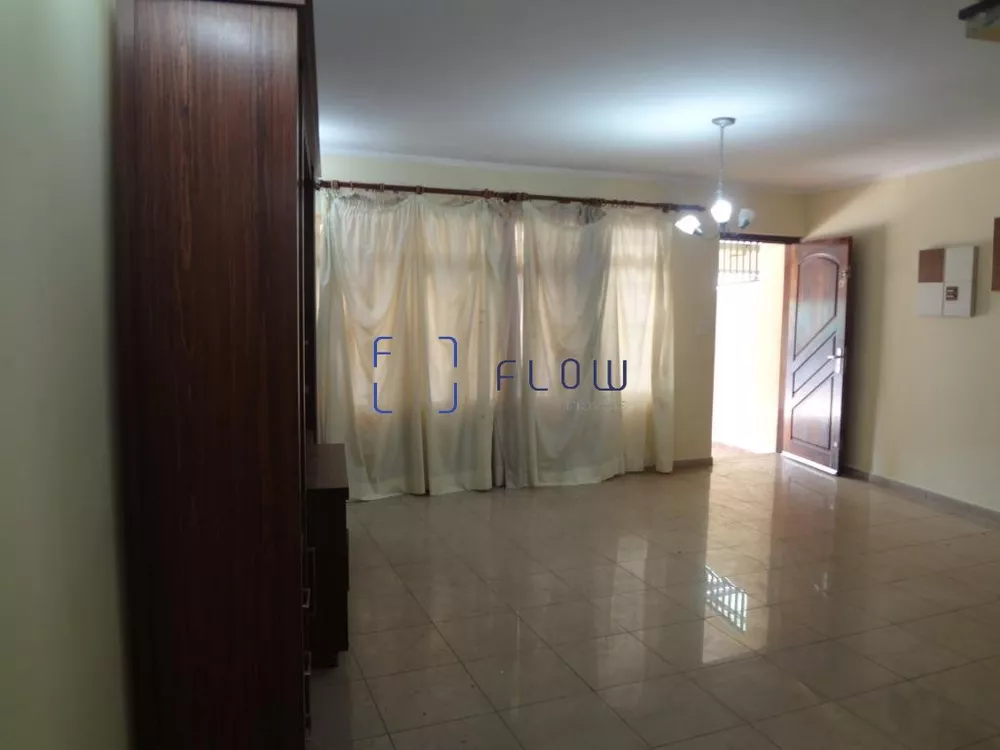 Casa à venda com 3 quartos, 150m² - Foto 1