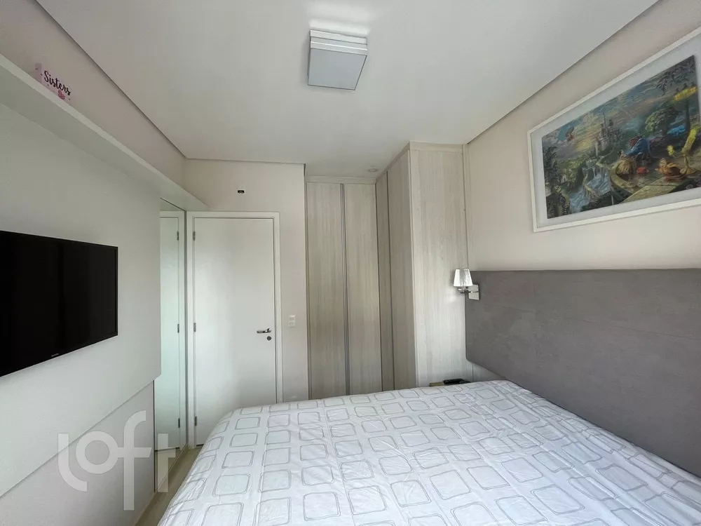 Apartamento à venda com 1 quarto, 47m² - Foto 2