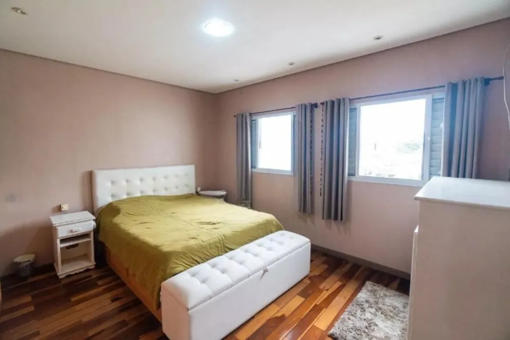 Casa, 3 quartos, 225 m² - Foto 4