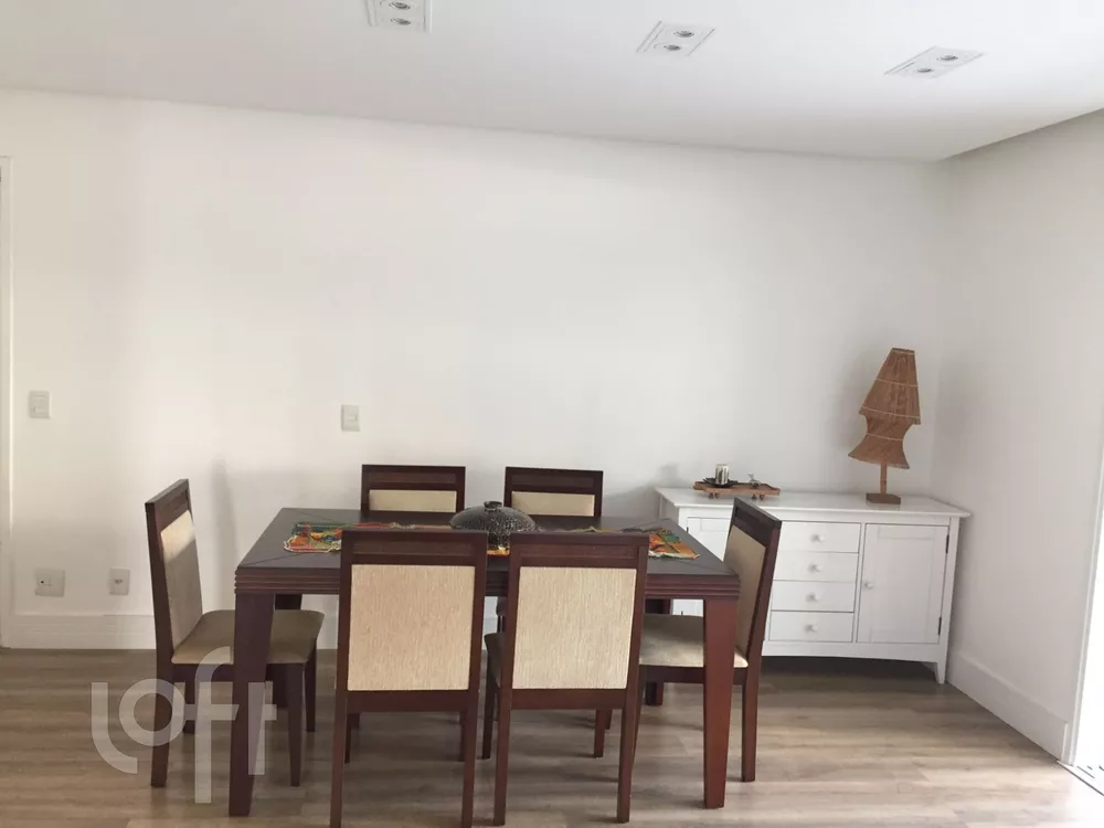 Apartamento à venda com 3 quartos, 127m² - Foto 2