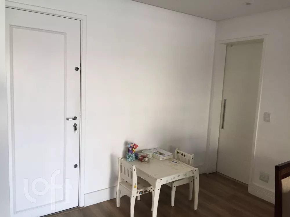 Apartamento à venda com 3 quartos, 127m² - Foto 4