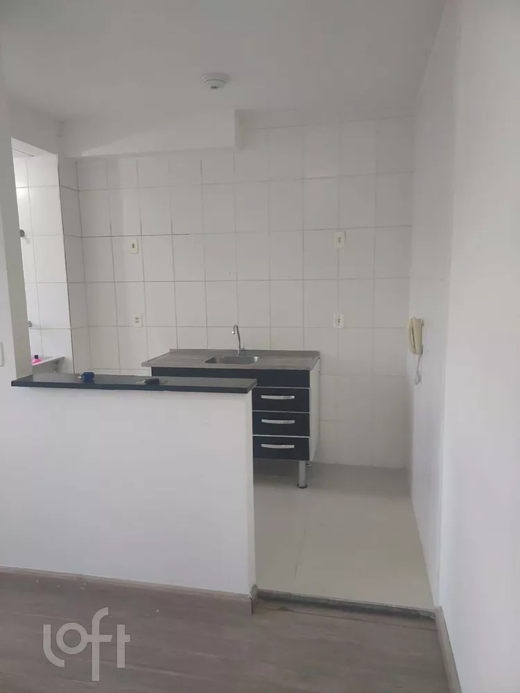 Apartamento à venda com 2 quartos, 44m² - Foto 3