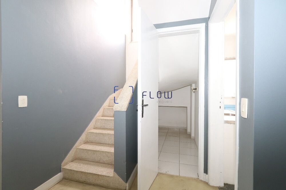 Apartamento para alugar com 2 quartos, 180m² - Foto 15