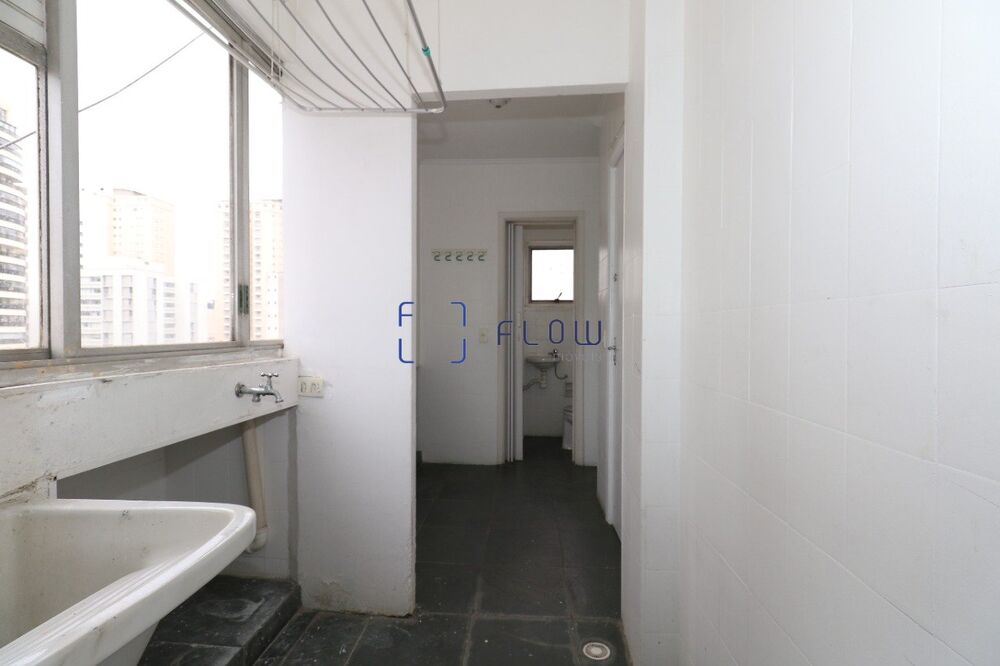 Apartamento para alugar com 2 quartos, 180m² - Foto 39