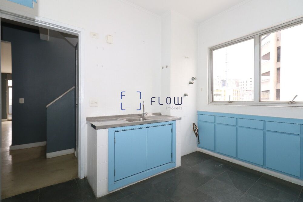 Apartamento para alugar com 2 quartos, 180m² - Foto 34